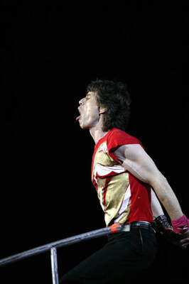 Mick Jagger with the Rolling Stones at Licks World Tour 2003 Augus- Old Photo 24