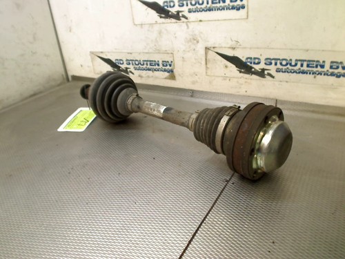 ANTRIEBSWELLE LINKS VORNE 1K0407271EE VW Scirocco (137/13AD) 2011 1K0407271EE