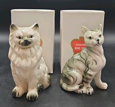 2 x Vintage Bone China Katze Figuren, blau Russland & weiß Perser 3,5''