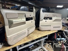88-94 Chevy Silverado Suburban Taho Gmc Sierra Tan Manual Door Panels 88-94 Chevy Silverado Suburban Taho Gmc Sierra Tan Manual Door Panels