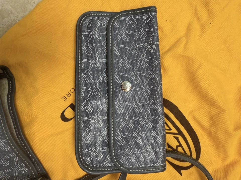 Goyard Goyardine Gray St. Louis PM Tote Bag Hand Bag With Pouch - Image 3 of 4