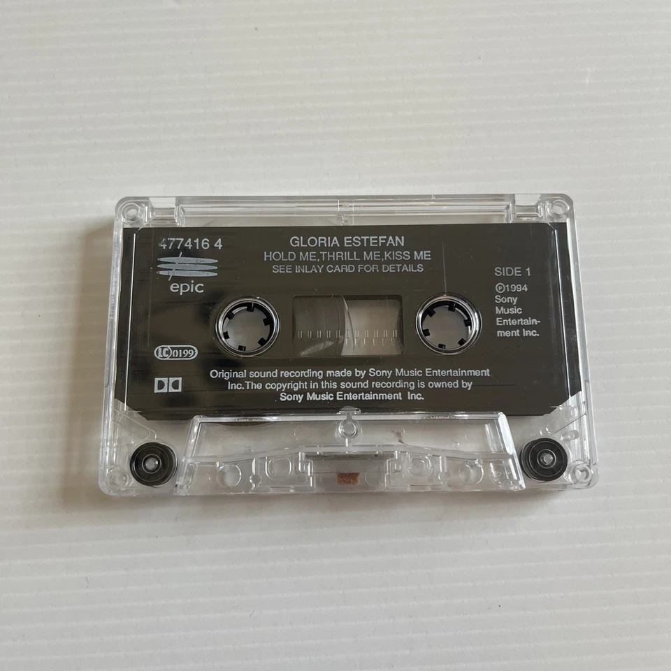 Gloria Estefan Hold Me Thrill Me Kiss Me Music Tape Cassette Album - Image 3 of 4