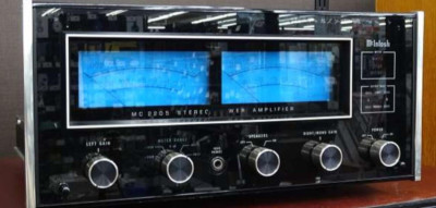 McIntosh MC2205 200-Watt Stereo Solid State Power Amplifier used from japan