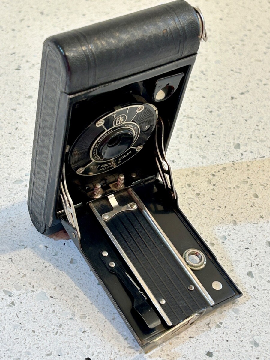 Vintage 1920's Kodak Vest Pocket Model B Camera 27323 - Uses