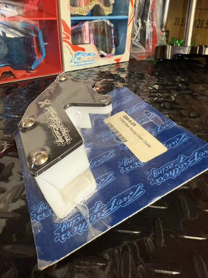 Two Brothers Racing Yamaha TTR50 Billet Chain Guide Guard Pitbike minimoto - Image 2 of 4