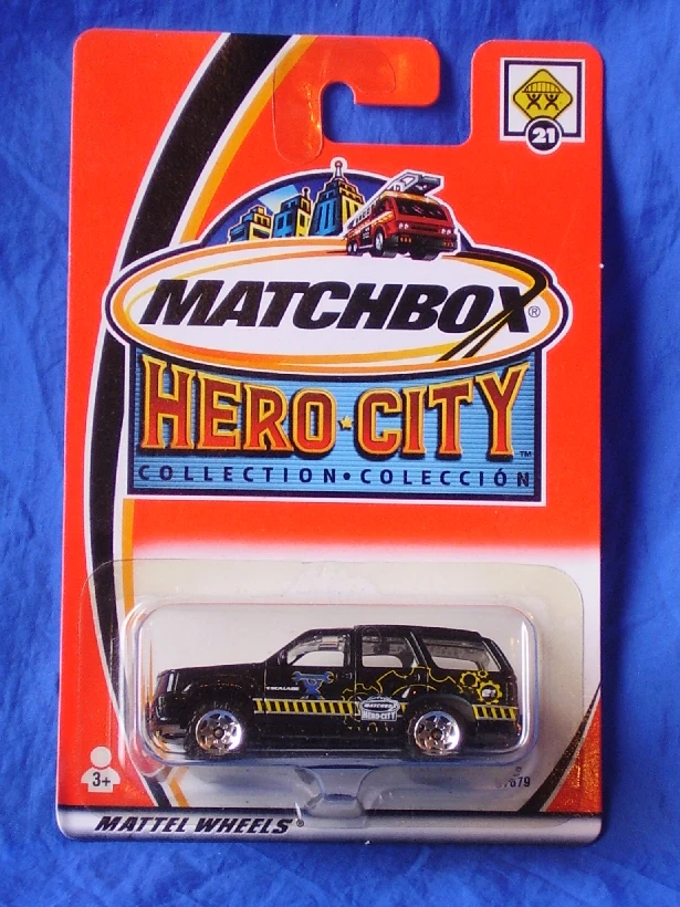 Matchbox Hero City Lot Treasure Hunt Fire Truck #1 Police Car #26 Caddy #21 NOC - Image 2 of 4