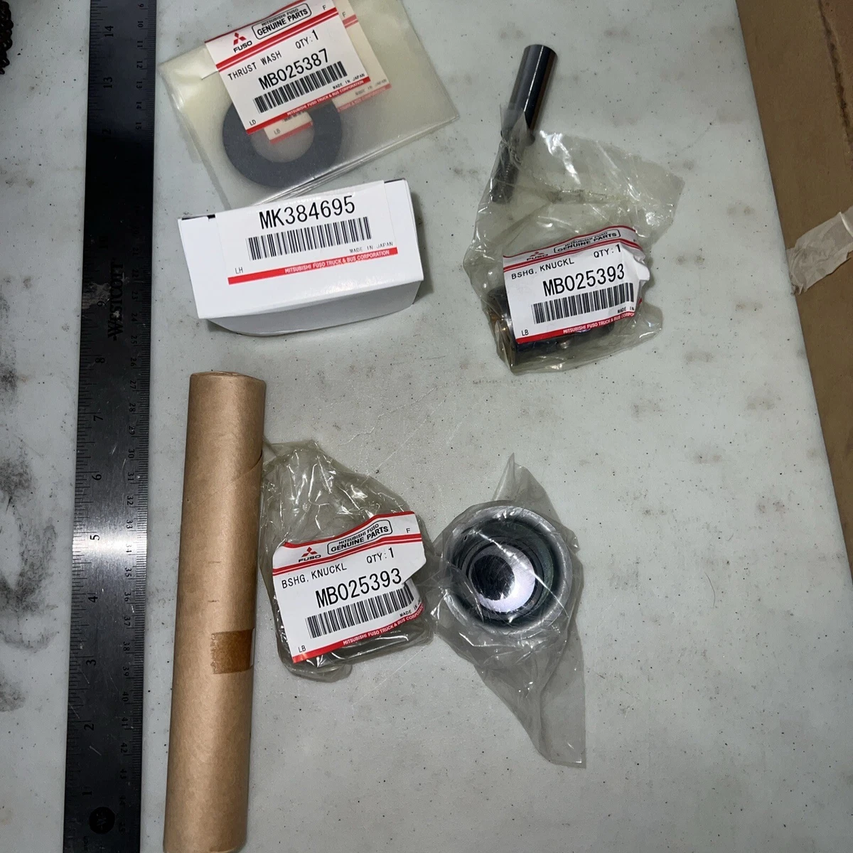 Mitsubishi Fuso MK703748 Kingpin kit as pictured DEALER SURPLUS | eBay