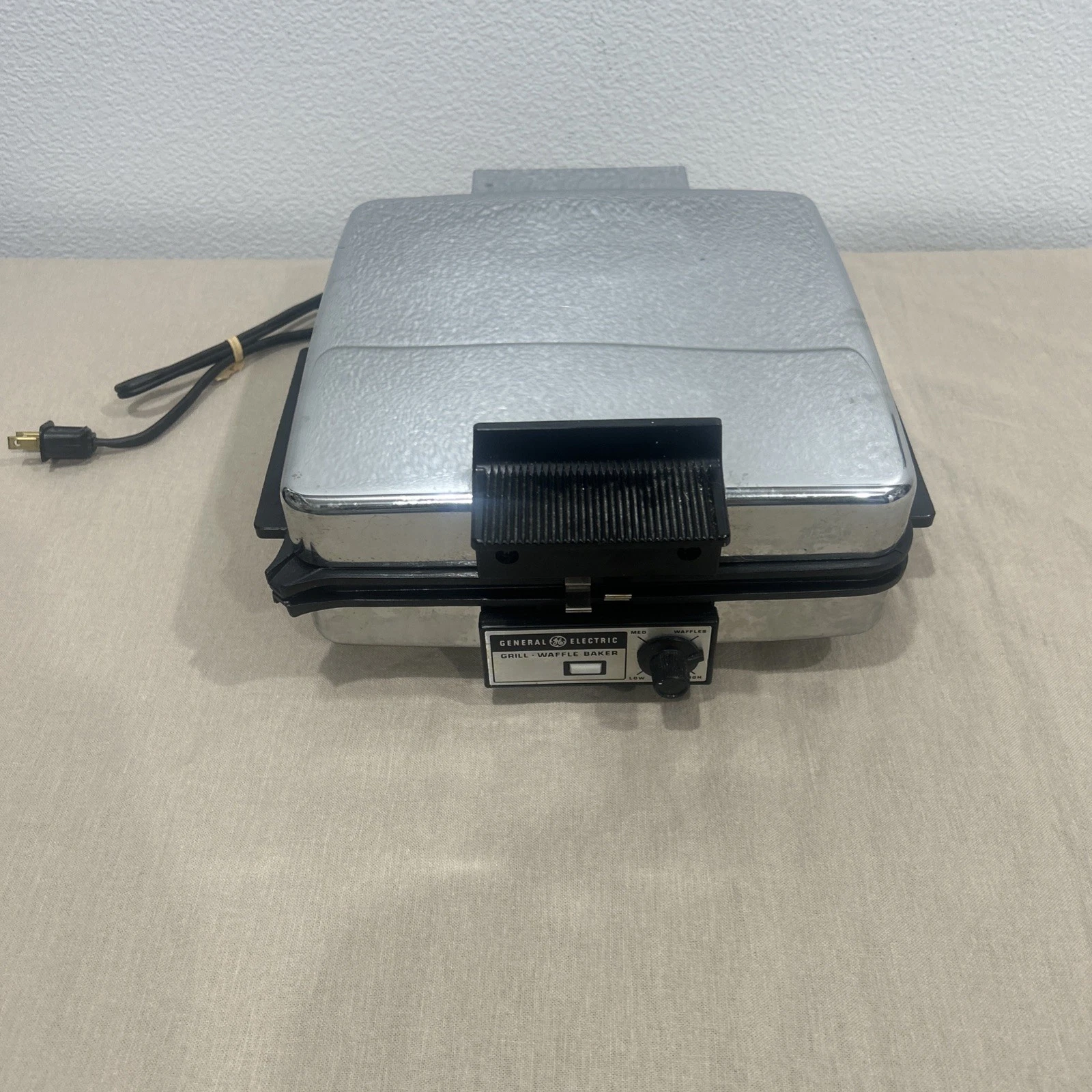 Vintage Chrome General Electric A2G48T Grill - Waffle Baker w/ Reversible Plates