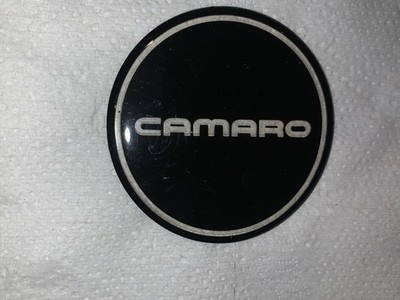NICE VTG CHEVROLET  CHEVY ''CAMARO'' (RALLY WHEEL CAP) MEDALLION/DECAL/ORNAMENT