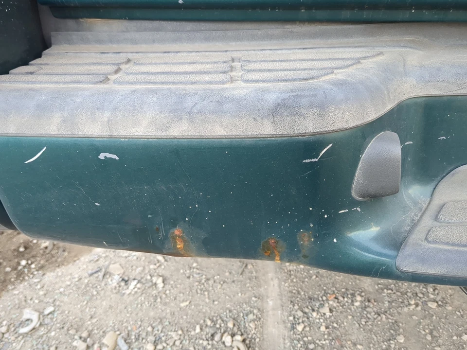 1998-2001 Oldsmobile Bravada Rear Bumper Assembly Oem QGT0X Foto 3 de 3