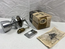 Kwikset Silver Screen Door Lock Vintage 8- 341 Old Stock ￼