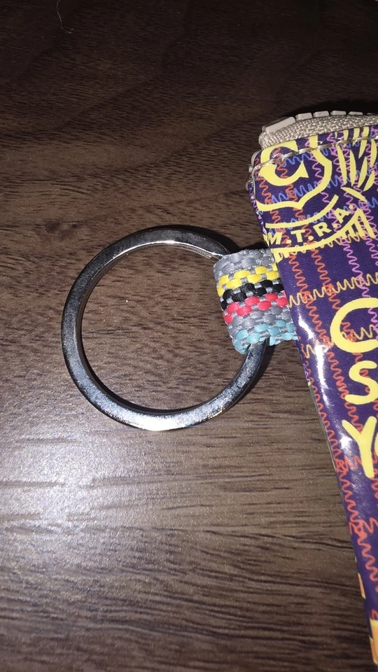 Cartera Colorida Puch Consuela Tamaño Perfecto Nueva con Etiquetas Foto 3 de 4