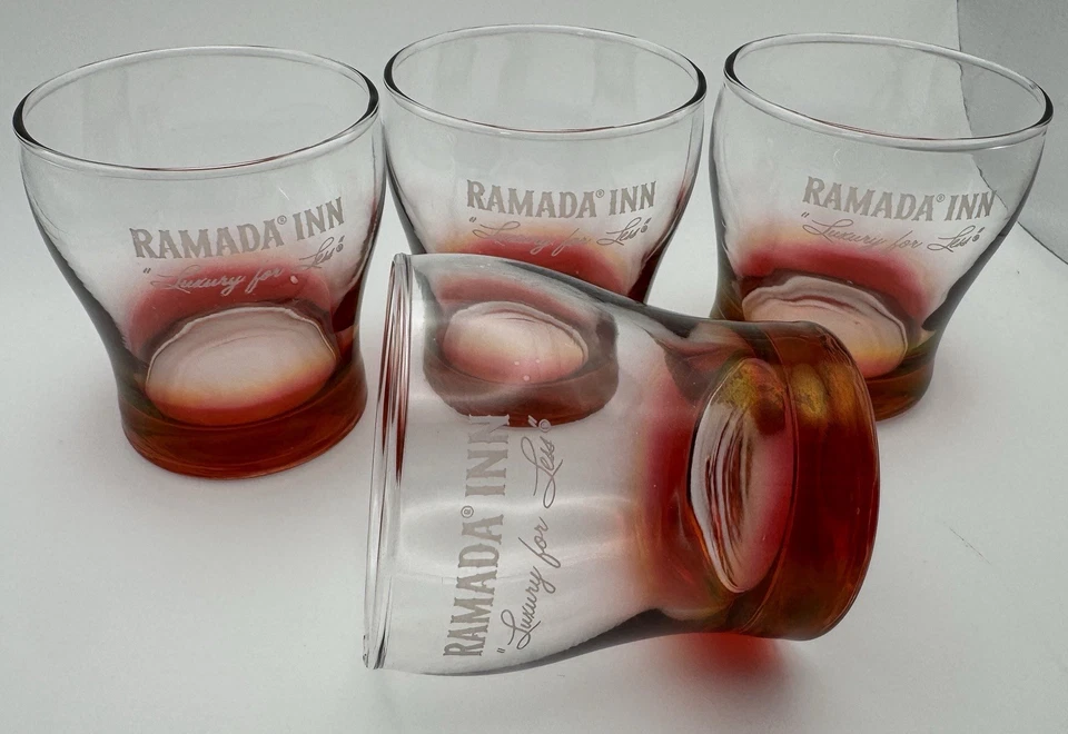 Vintage 4 RARE Ramada Inn Hotels Ruby Bar Glasses - Image 3 of 4