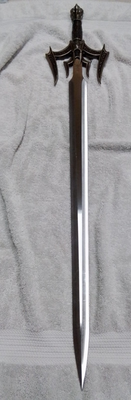 Kit Rae Luciendar Sword of Light KR0004 4th Ed Swords of Ancients w/ Box