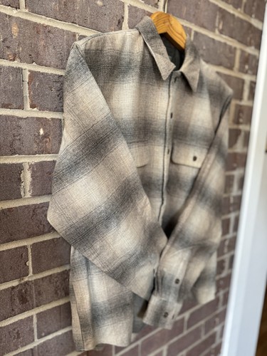 Vintage Woolrich Shadow Plaid Wool Tan Gray Cream Flannel Shirt Men’s Medium - Picture 10 of 13