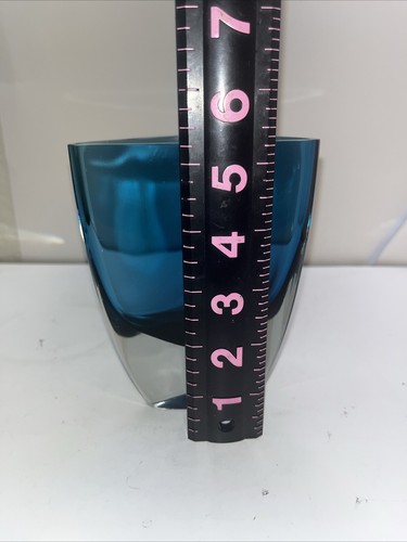 Vintage Cobalt Sommerso Heavy Art Glass Triangle Vase - Picture 6 of 9