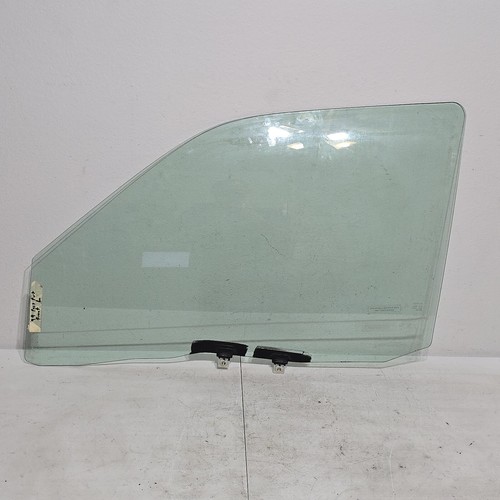 1998-2004 Isuzu Rodeo PASSPORT Front Driver Left LH Door Window Glass OEM - Picture 5 of 5