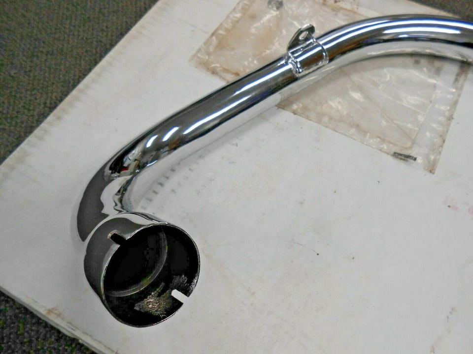 Cabezal de escape réplica Mac Triumph Bonneville TR6 1963-1972 650 TR-120 181339 NUEVO DE STOCK Foto 2 de 4