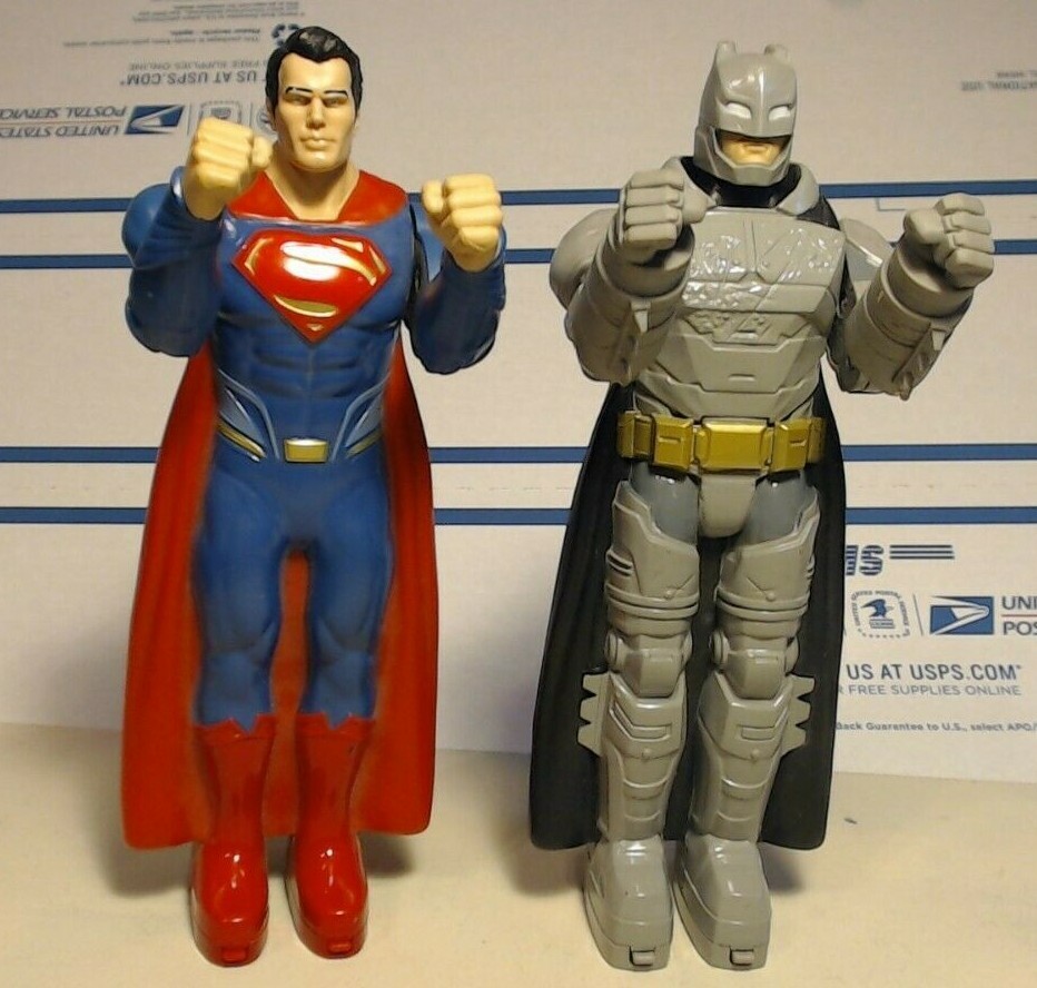 VTG. tm & dc comics (s16) 8