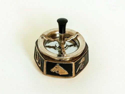Brass Horse Theme Spinning Push Button Ashtray 1960s/70s Equestrian Vintage - Picture 2 of 13
