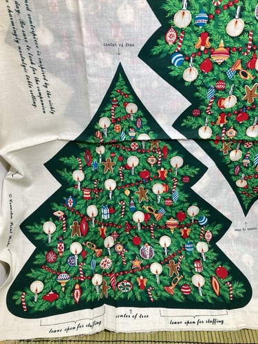 Vintage Cranston Old Fashioned Tree Cut and Sew 3D Tabletop Freestanding 14"