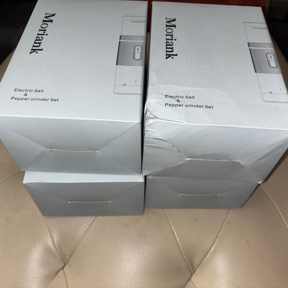 Lote de 4 Molinillos Eléctricos de Sal y Pimienta Juego Molinillo Automático con Recargable Foto 2 de 3