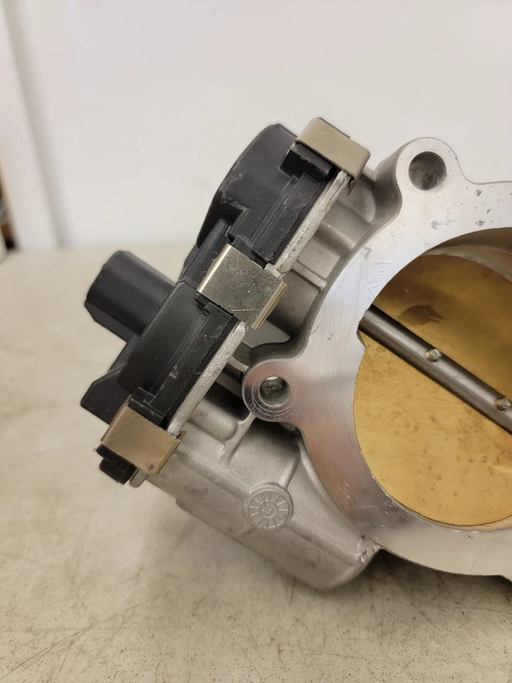 Cuerpo del acelerador para Chevy Silverado 1500 Trailblazer GMC Envoy Sierra 1500 2007-08 Foto 4 de 4