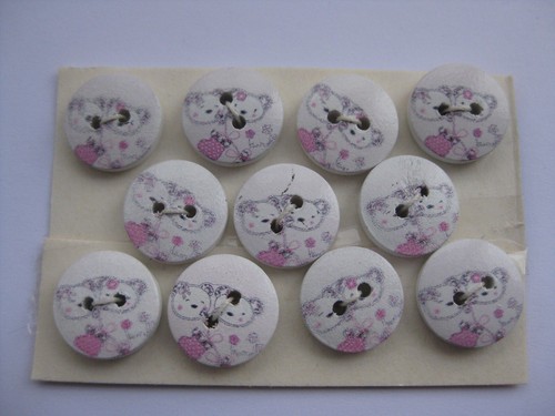 15mm Fun Sweet White Bear Heads Pink Wood 2 hole Baby Sewing Buttons Set 11 - Picture 3 of 6