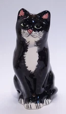 England, BLP Babbacombe Pottery Funnel Pie Bird Vent * Tuxedo Kitty Cat