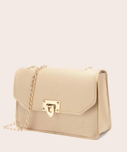 Gold Chain Purse - Picture 3 of 6