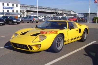 FOTO HSCC SILVERSTONE 22.10.11 EIN SPAZIERGANG UM DAS FAHRLAGER PARKPLATZ AN EINEM HSCC ME
