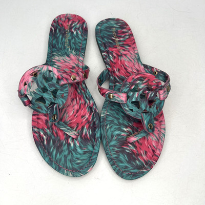 Pierre Dumas Womens flipflop multicolor sandals size 9