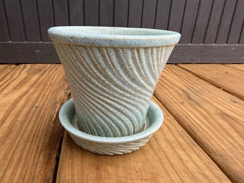 Vtg MCM McCoy USA Turquoise Green Ribbed Pottery Flower Pot Planter w/ Saucer
