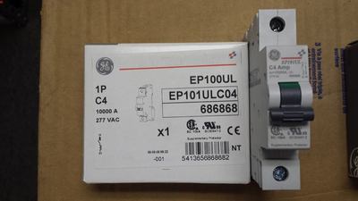 GENERAL ELECTRIC EP101ULC04 686868 CIRCUIT BREAKER   B40