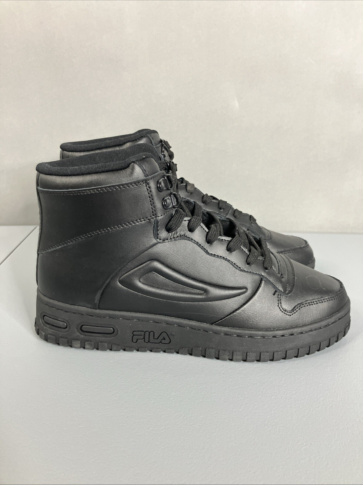 Casual Shoes Fila Men's Black Boots FILA Vicarious LX Mens Sz Triple Black  Hi Top Athletic