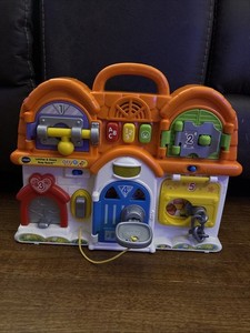 Vtech Latches & Doors Busy Board Toddler Learning Toy 12-36 Month Works