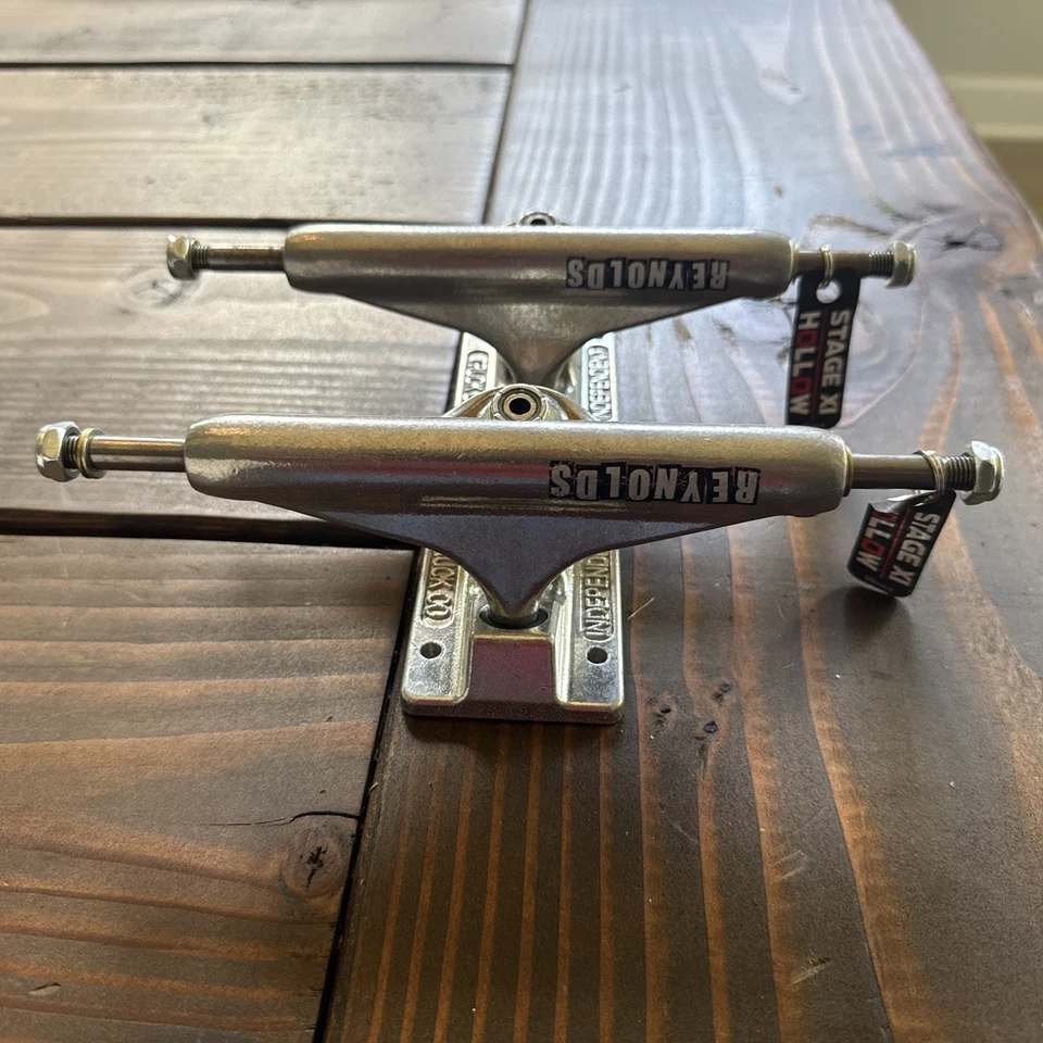 Independent Stage 11 Hollow Delfino Silver Red Standard Skateboard Trucks New - Image 2 of 3