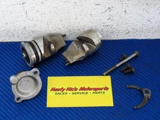 94-97 96 Yamaha WR250 oem CYLINDER EXHAUST POWER VALVE shaft cam cap cover GOOD