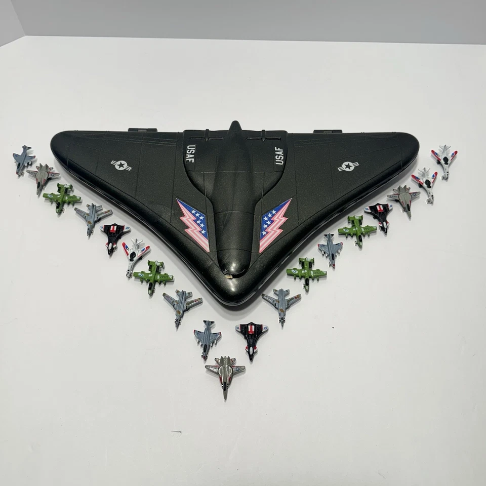 1989 Micro Machines Black Grey Stealth Bomber Carring Case w/ 19 Aircraft Toys - Image 2 of 4