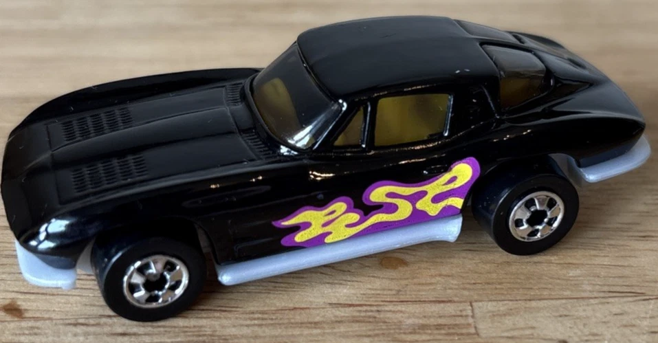 Hot Wheels Car 1963 Vehicle Year Vintage Manufacture Diecast Cars