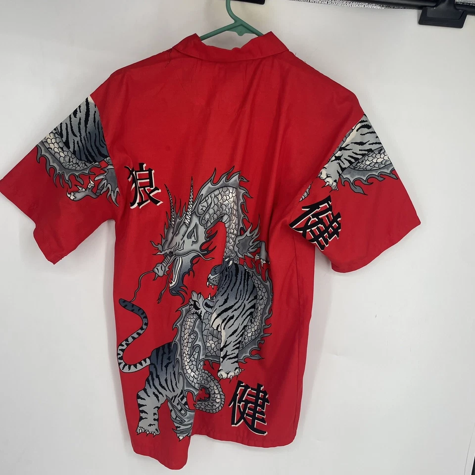 Camisa con botones Vontage Y2K Route 66 AOP Dragon para niños 14/16 pequeña roja china Foto 2 de 4