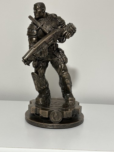 Gears of War Dom Platinum Statue Mindzeye Studios Limited Edition #194/1000 - Picture 6 of 16