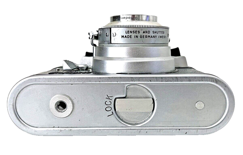GRAFLEX GRAPHIC 35 with GRAFLEX GRAFLAR f/3.5 50mm Lens - Picture 4 of 8