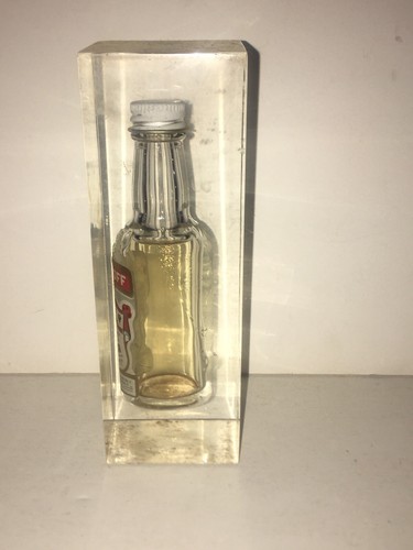 Smirnoff Wodka 1 Unze Mini Flasche Briefbeschwerer Sammlerstücke Barware Ausstellungsartikel - Bild 3 von 7