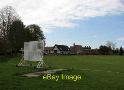 Foto 12x8 Abington Cricket Ground: Sichtscheibe und Pavillon Great Abingto c2012