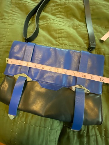 REISS Olivia Crossbody Leather Bag Bold Blue Black Triangle Latch Excellent Rare - Picture 9 of 10