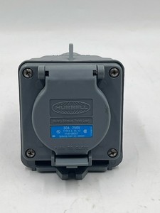 Hubbell HBL2720SW Watertight Twist-Lock Receptacle (EL1125334)