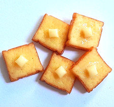 100 Dollhouse Miniature Toast  Butter  Doll Breakfast Barbi Food Wholesale Lot