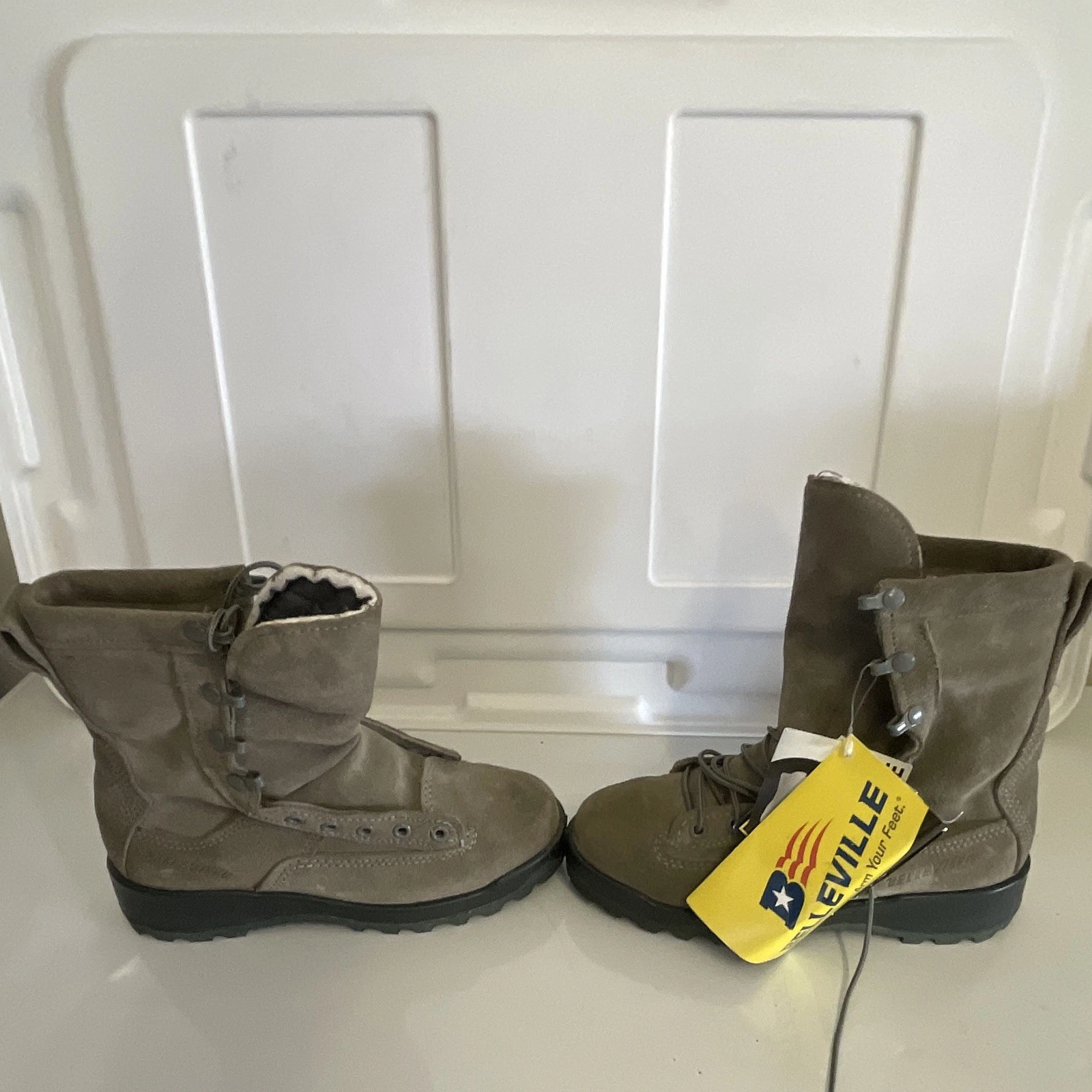 Belleville 675ST GORE-TEX Waterproof Steel Toe Tactical Boots Men 10.5R Tan