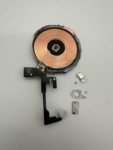 iPhone 16 pro Backcover Flex Kabel Blitz Licht MagSafe Mikrofon Hinten ✅Pulled✅